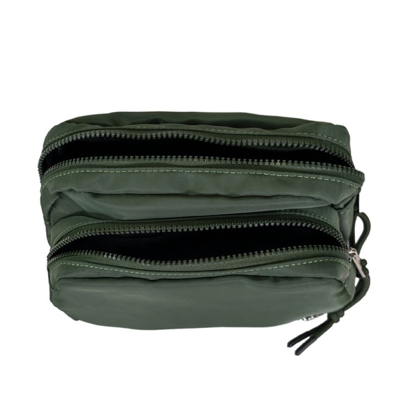 BearPaw Green Belt Bag - Picture 6 of 10